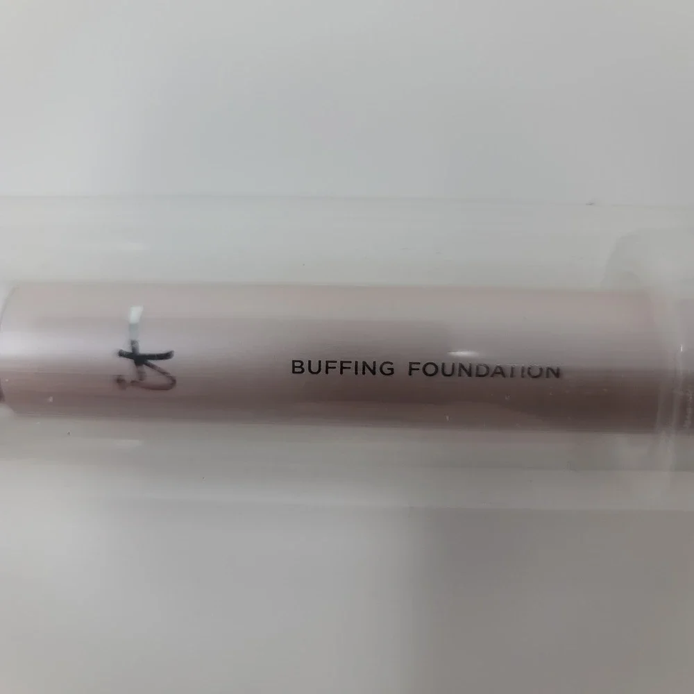 It Cosmetics‎ Heavenly Luxe Buffing Foundation Brush Makeup Tool Rose Gold